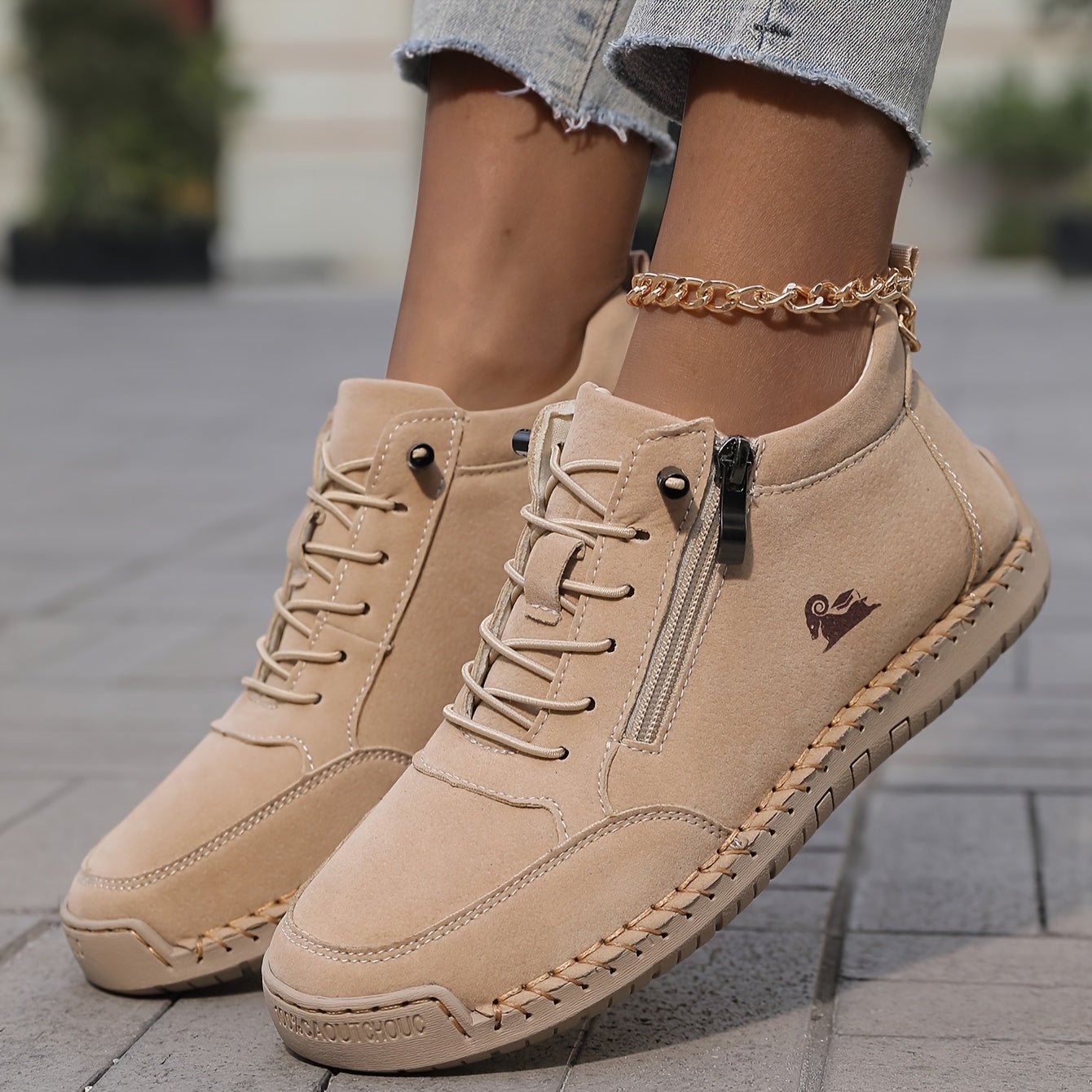 Mila – Zapatillas ligeras con cremallera y soporte ergonómico - Ebora Store