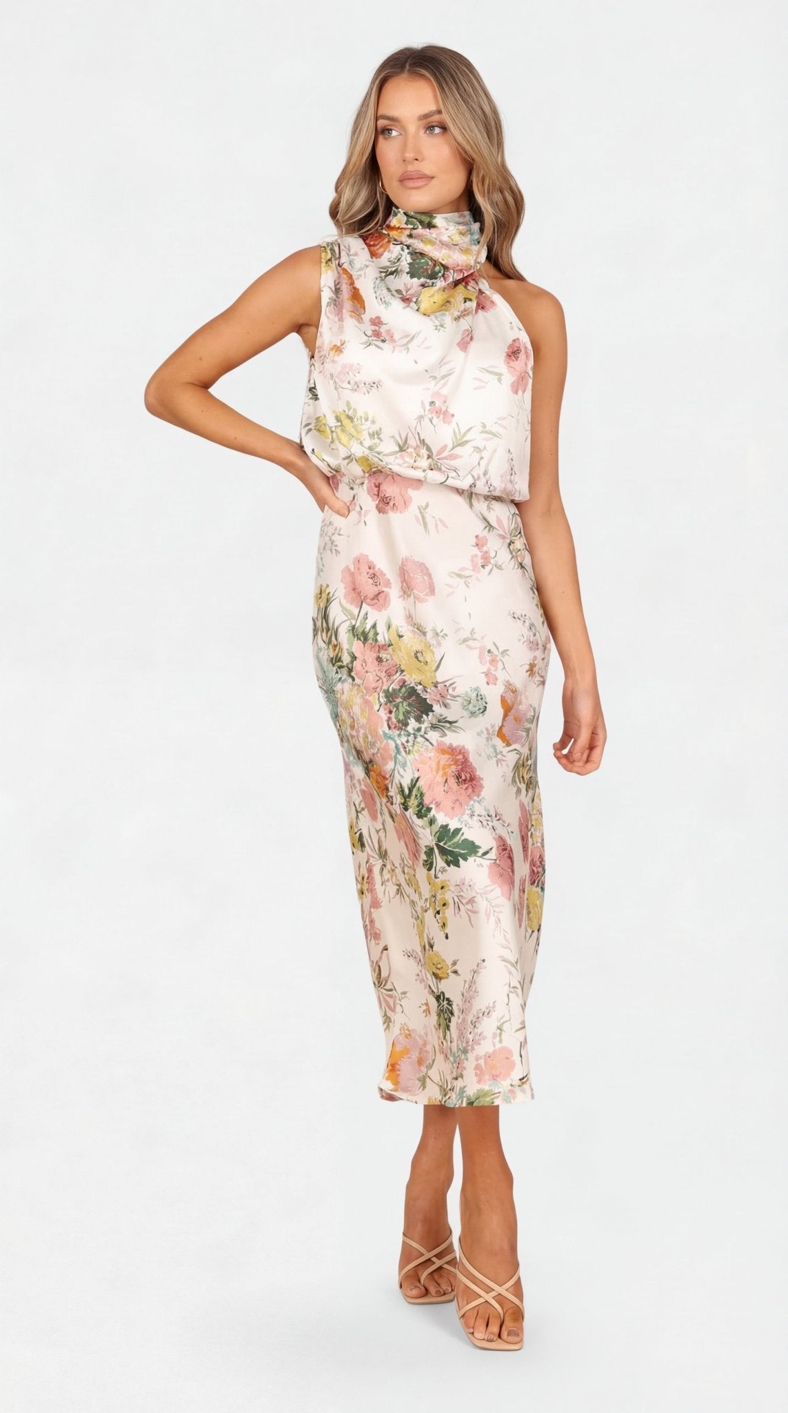 Lisa | Maxi Floral Halter - Ebora Store